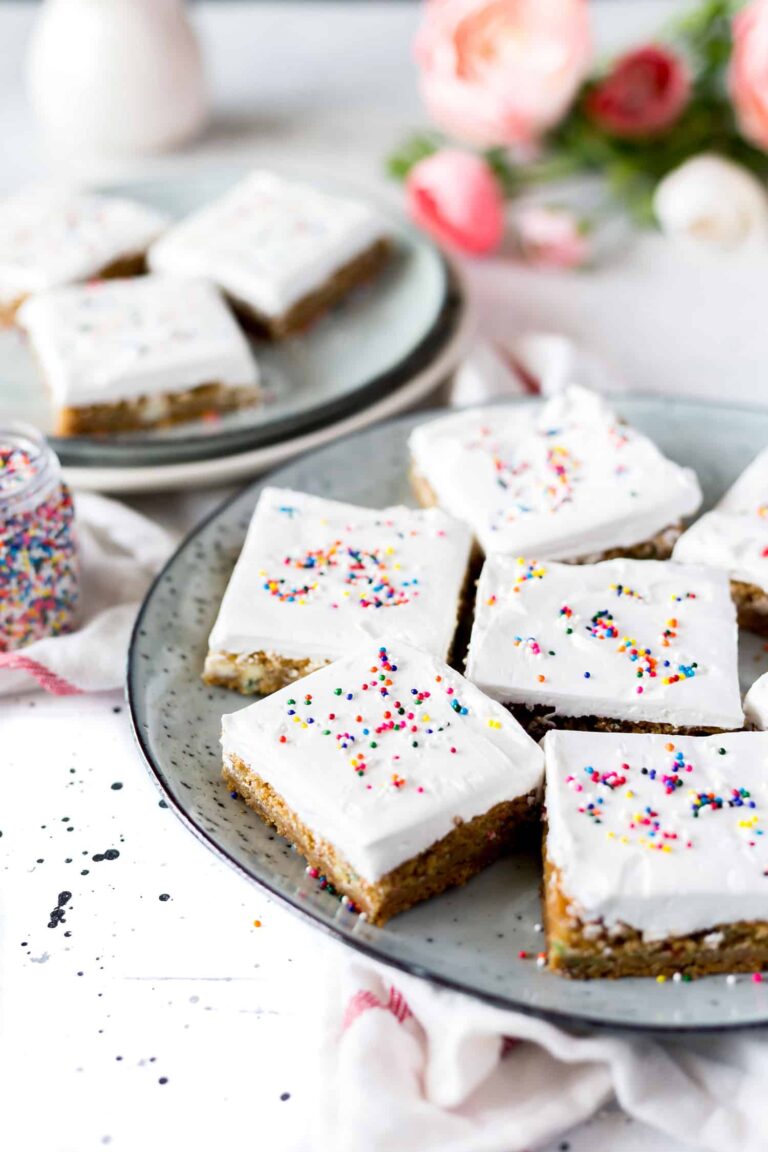 Iced Cookies Bars with                         Hundreds and Thousands