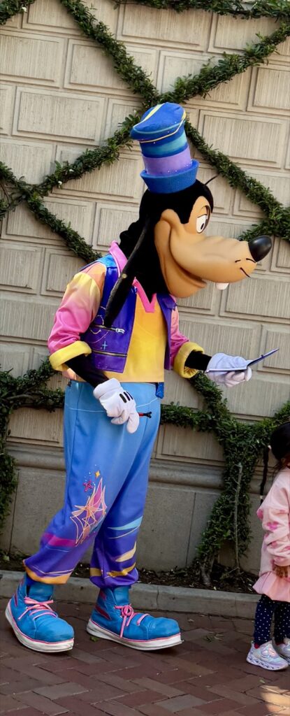 This is a picture of Goofy dressed up in Disneyland 70th anniversary celebration attire.