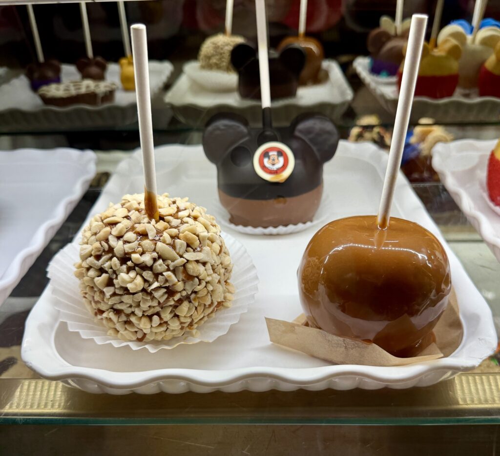 A picture of caramel apples from Pooh's Corner in Disneyland.
